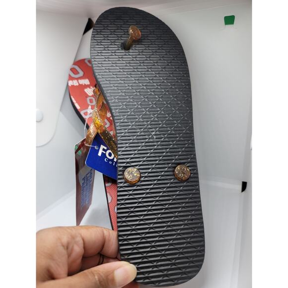 Ohio State Flip Flops - Picture 4 of 9